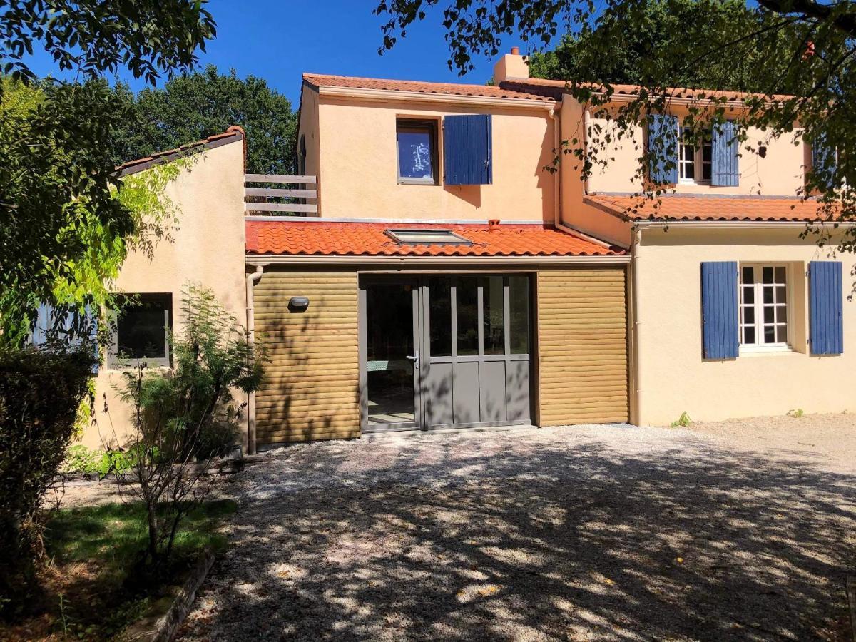 Maison Charmante Avec Piscine Privee A Saint-Georges-De-Pointindouxc Eksteriør billede